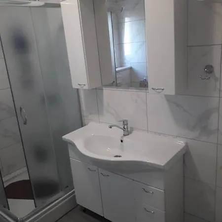 Apartment Senka Orebic